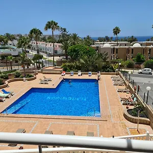 Borinquen Only 280 Meters To The Beach, Balcony With Sea View, Heated Pool, Wifi Apartment